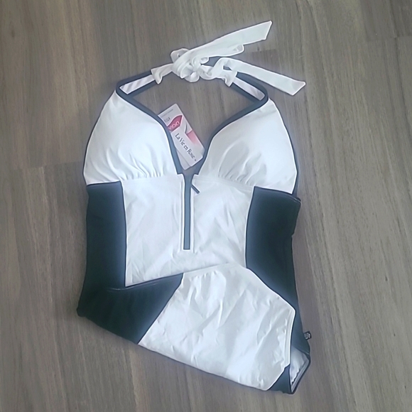 La Vie en Rose Bathingsuit - Picture 1 of 4